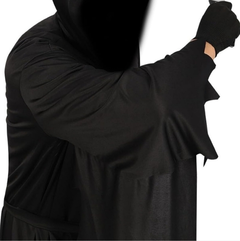Ghostface Scream Killer Hooded Robe Halloween Costume Fits Up to 200 Lbs Unisex - Picture 6 of 11